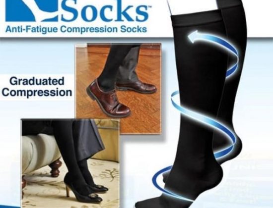Foot / ankle compression socks